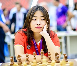 Ju_Wenjun_(2016.09)_(cropped)_0.jpg